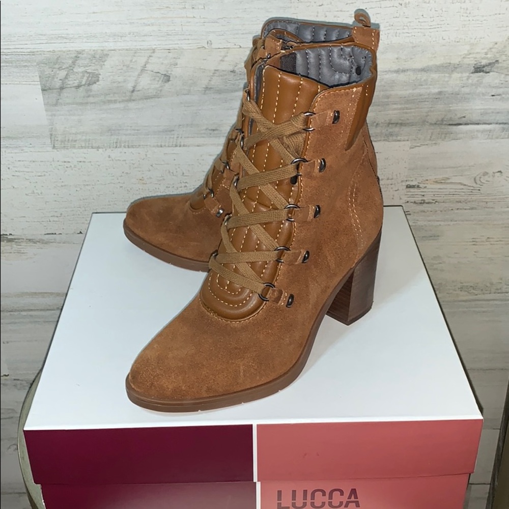 Stunning tan booties